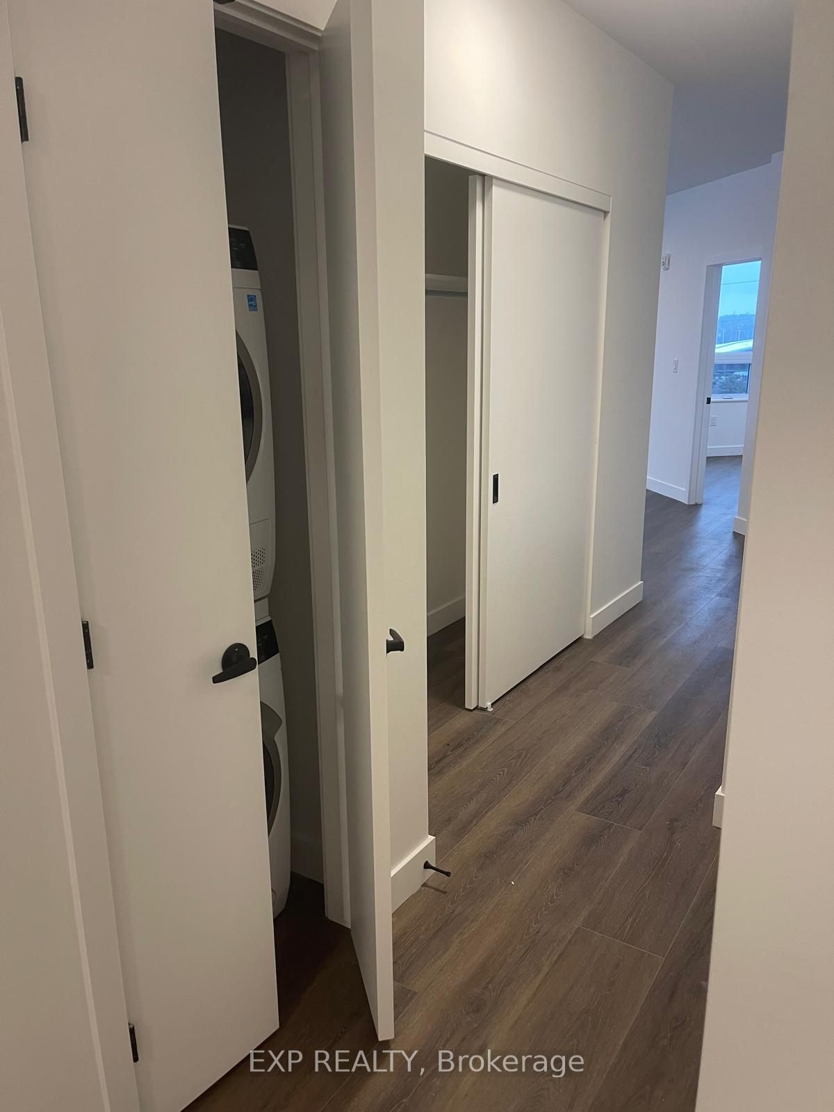 Additional image 3 of 513-1600 James Naismith Drive, Ottawa, ON, K1B 5N8