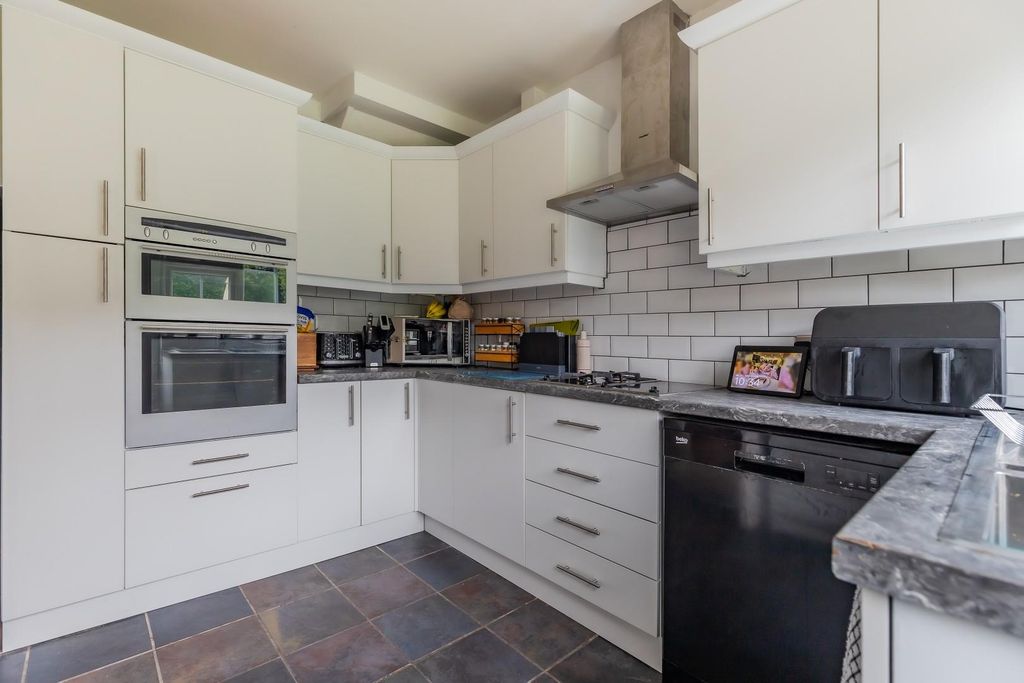 Additional image 7 of 3 bed detached house for saleHeol Cefn Onn, Lisvane, Cardiff CF14