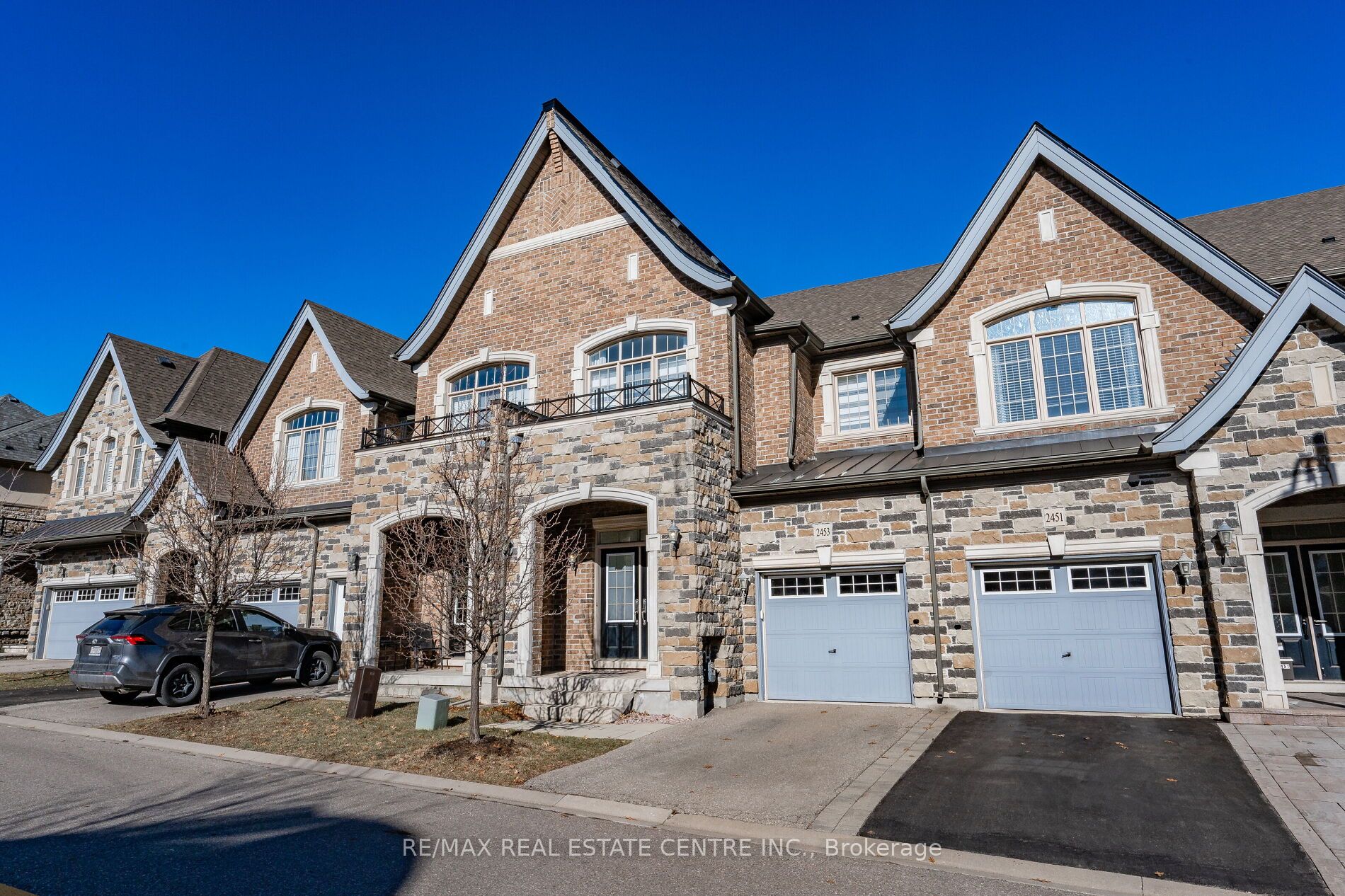 Additional image 3 of 2453 Village Common N/a, Oakville, ON, L6M 0S2