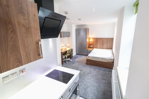 Queens Road, City Centre, Coventry CV1, Studio to rent