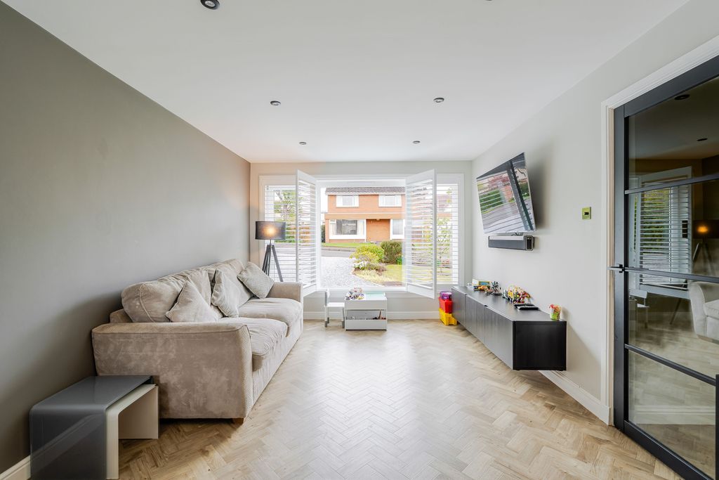 Additional image 11 of 4 bed detached house for sale16 Newmills Road, Balerno, Edinburgh EH14