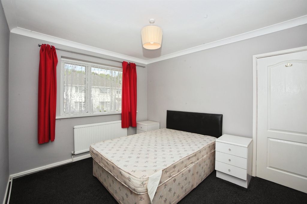 Additional image 12 of 4 bed semi-detached house for saleMardy Crescent, Caerphilly CF83