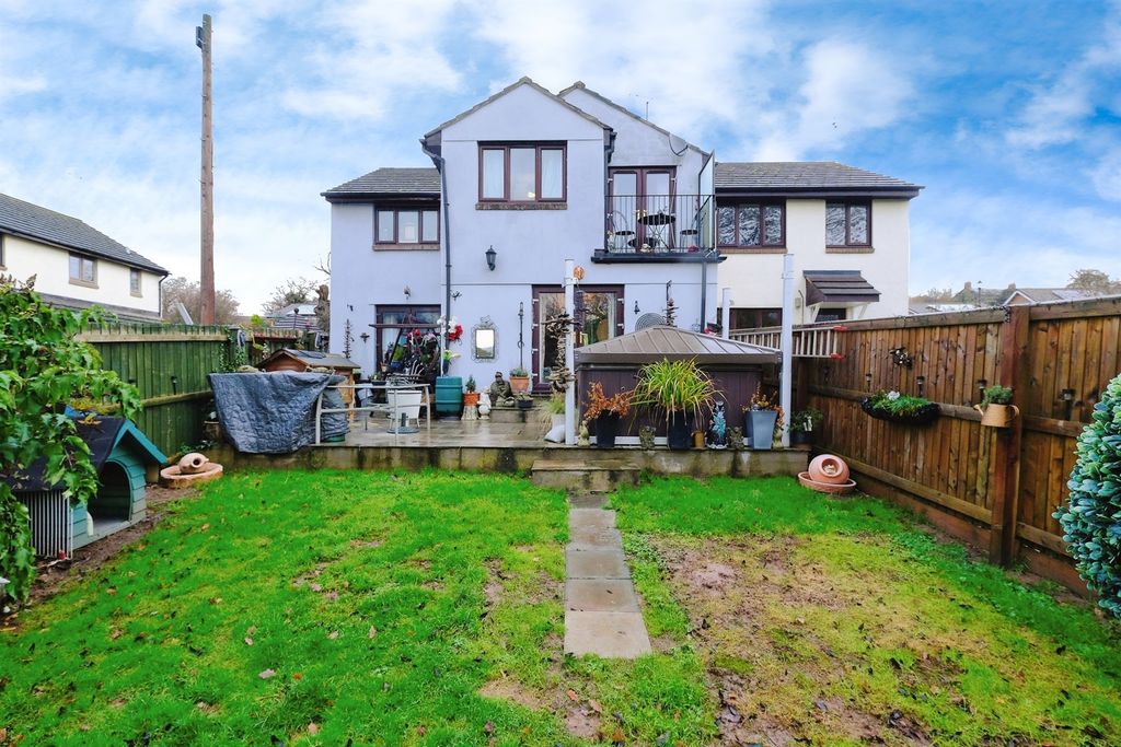 Additional image 2 of 4 bed semi-detached house for salePoorscript Gardens, Grosmont, Abergavenny NP7