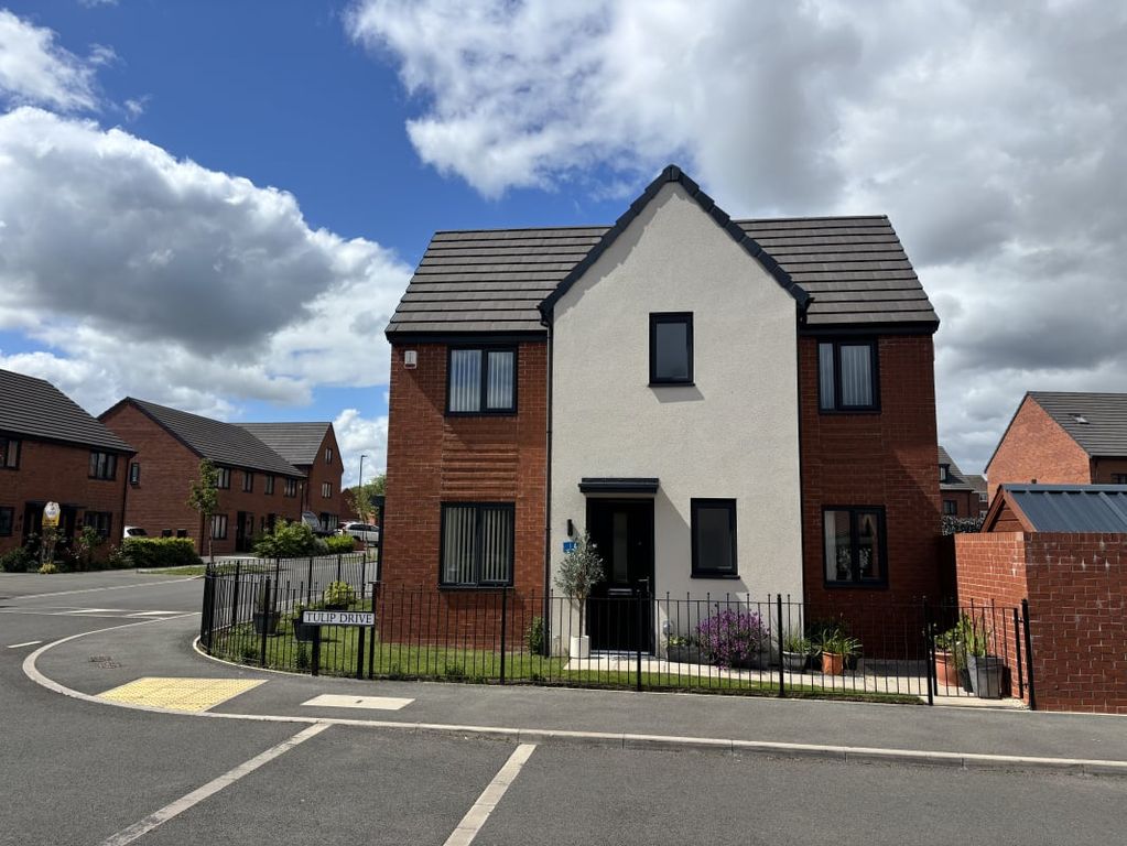 3 bed detached house for saleTulip Drive, Balby DN4