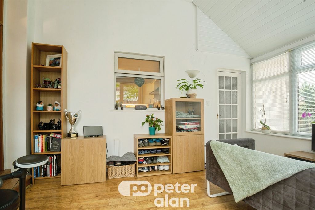 Additional image 13 of 3 bed semi-detached house for saleOakfield Road, Oakfield, Cwmbran NP44