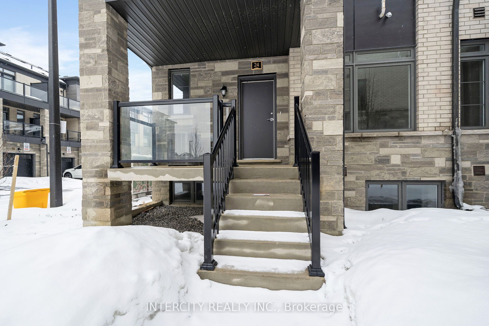 Additional image 2 of 34Z-24 Savvy Lane, Caledon, ON, L7C 1Z9