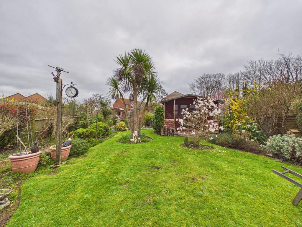 Additional image 6 of 4 bed chalet for saleHythe Road, Ashford TN24