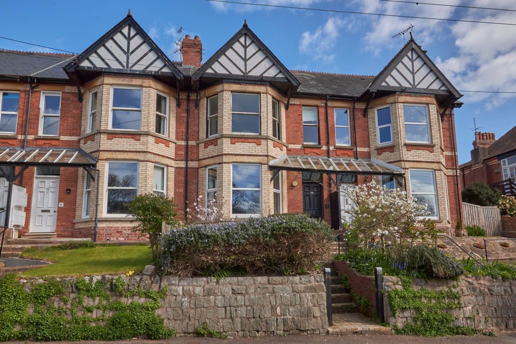 2 bed flat for saleFlat 2, Station Road, Budleigh Salterton EX9