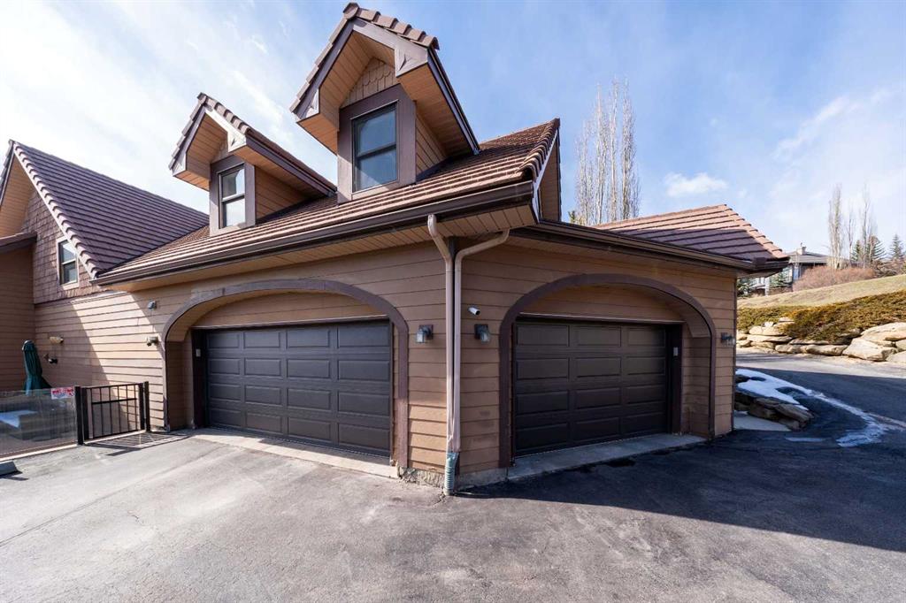 Additional image 2 of 39 Slopes Grove SW, Calgary, AB, T3H 3Y6