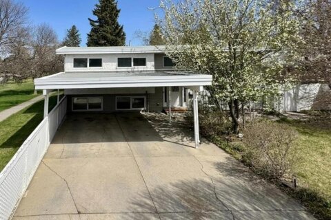 Additional image 7 of 2409 20 Street N, Lethbridge, AB, T1H 4T9