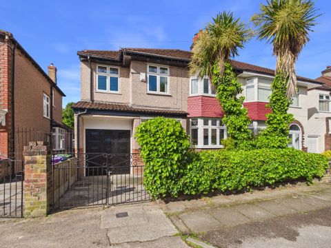 Allangate Road, Grassendale, Liverpool. L19