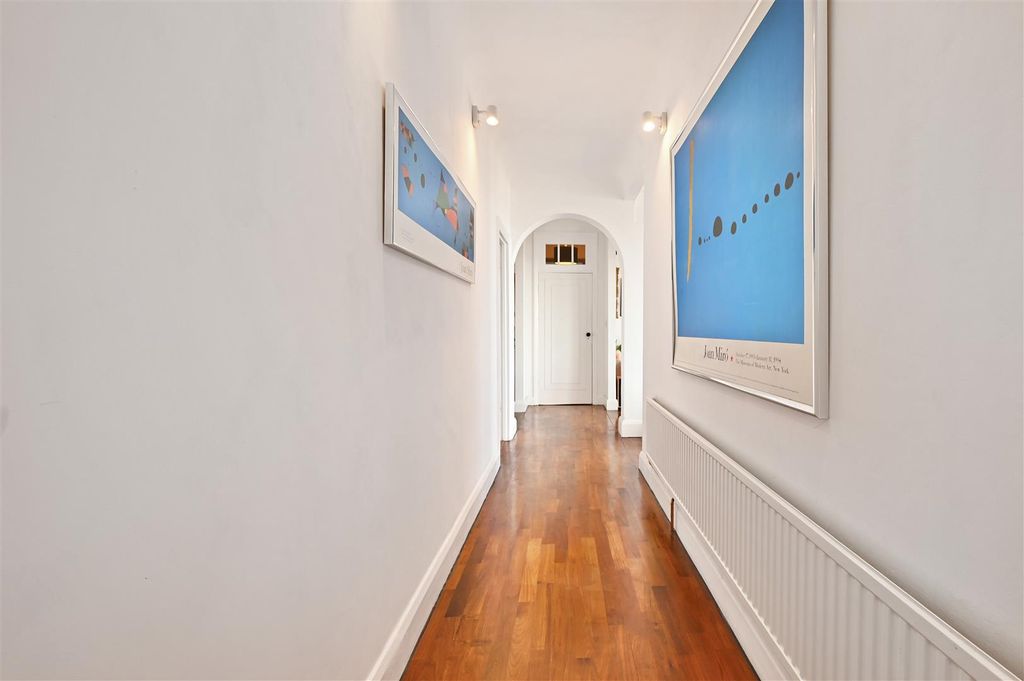 Additional image 26 of 3 bed flat for saleDe La Warr Parade, Bexhill-On-Sea TN40