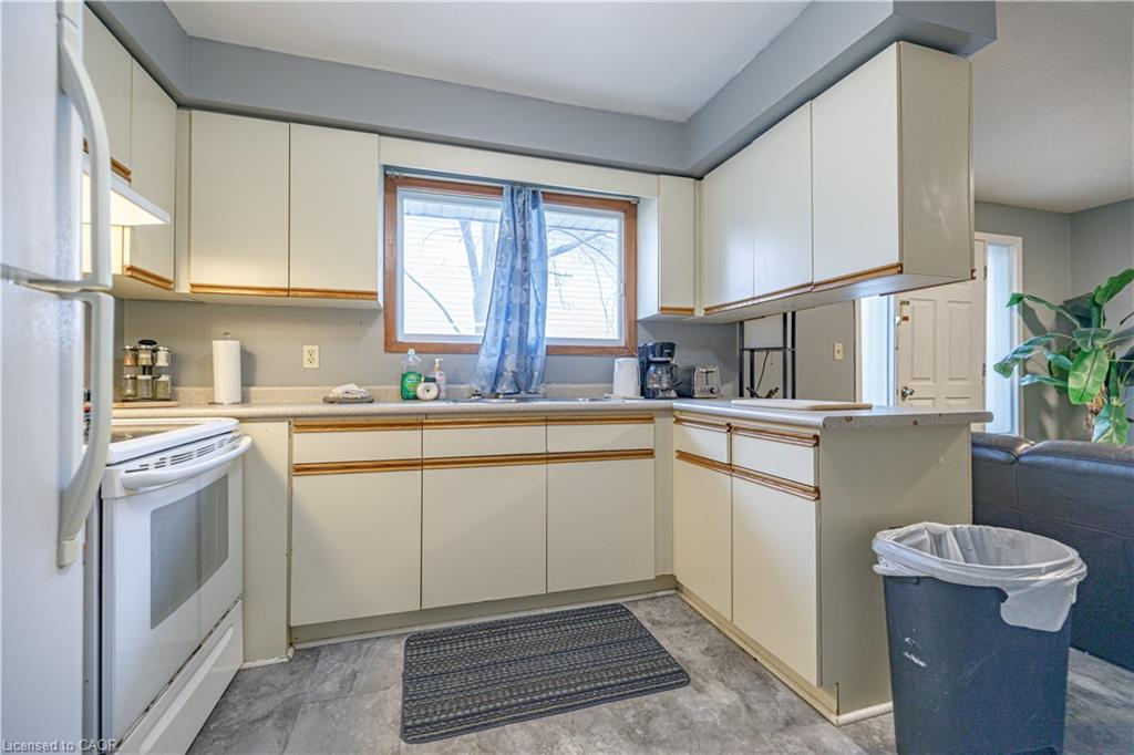 Additional image 4 of 60 Austin Drive, Waterloo, ON, N2L 3Y4