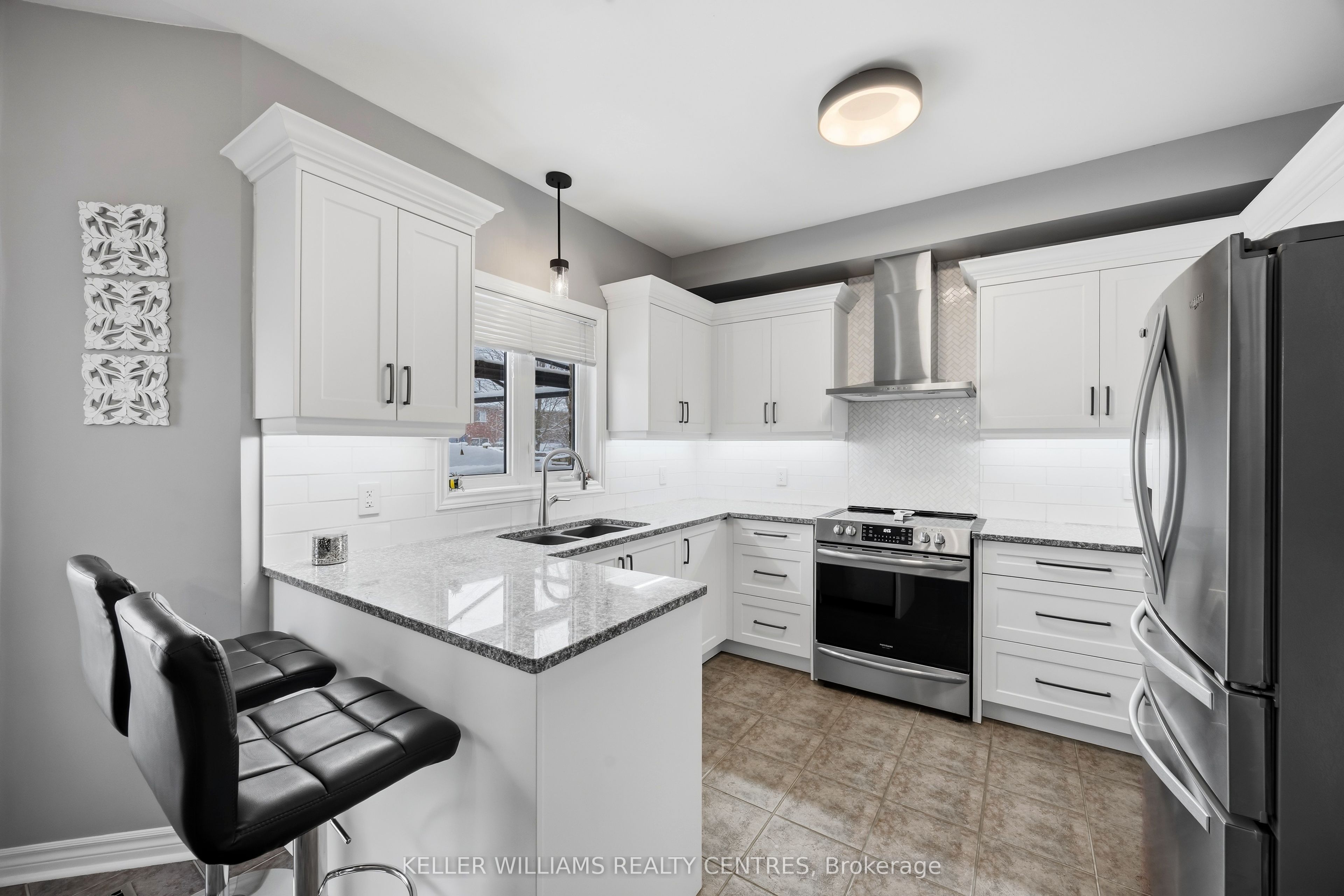 Additional image 5 of 13 Surrey Drive, Barrie, ON, L4M 0C5