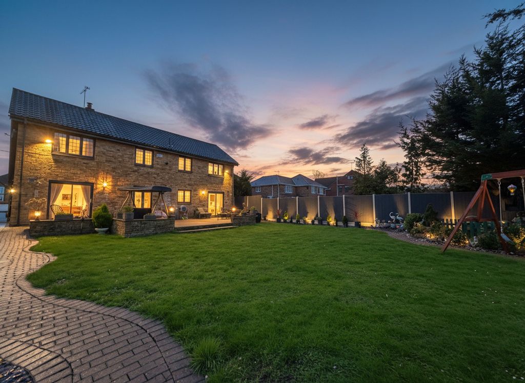 Additional image 27 of 5 bed detached house for saleNoak Hill Road, Billericay CM12