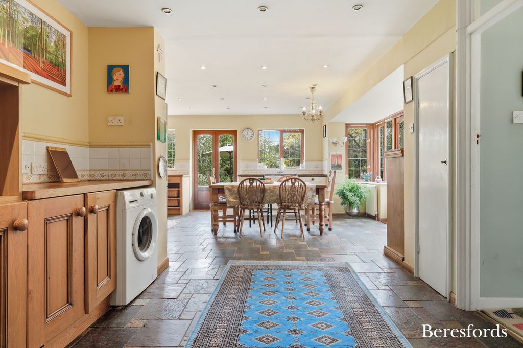 Additional image 9 of 5 bed detached house for salePerry Street, Billericay CM12