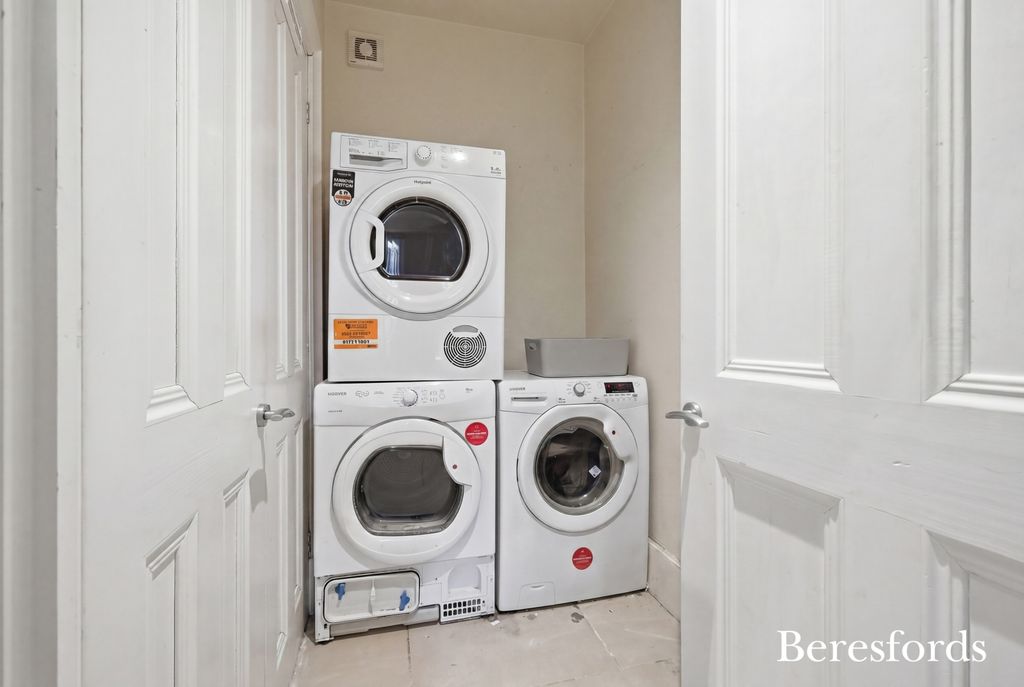 Additional image 13 of 3 bed flat for saleAcademy Square, Gidea Park RM2