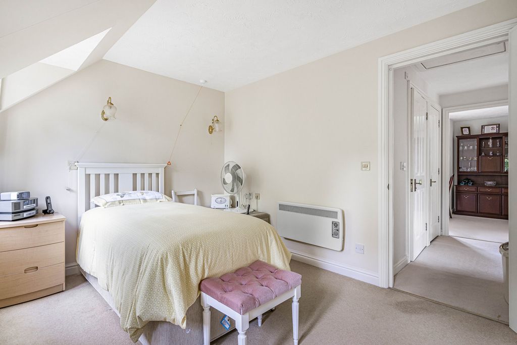 Additional image 12 of 2 bed flat for saleKings End, Bicester OX26