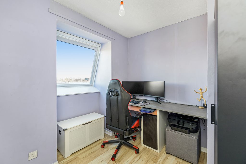 Additional image 11 of 2 bed flat for sale45/6 Double Hedges Park, Liberton, Edinburgh EH16