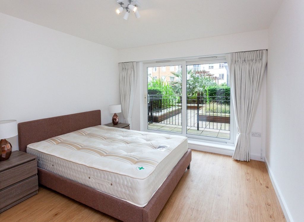 Additional image 5 of 2 bed flat for saleBoulevard Drive, Beaufort Park, Colindale NW9