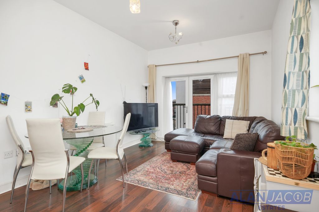 Additional image 2 of 2 bed flat for saleDerwent Court, Riverside Close, Romford RM1