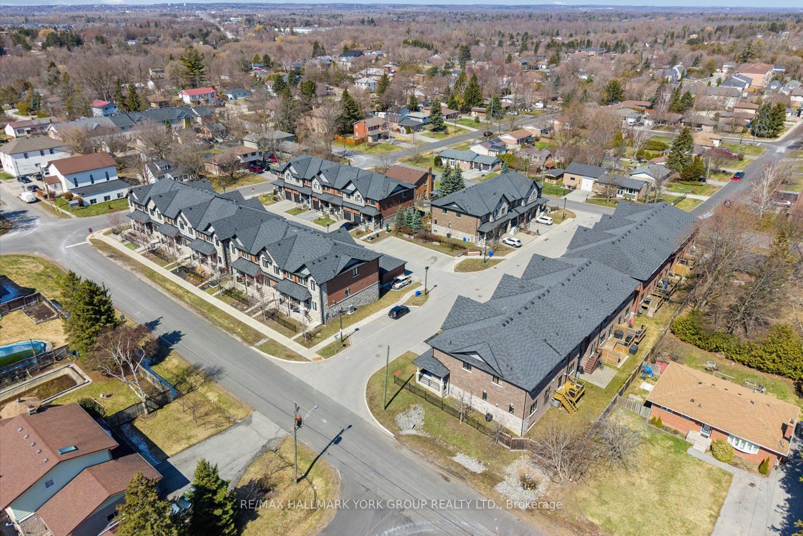 Additional image 6 of 211 East Street, East Gwillimbury, ON, L9N 1K6