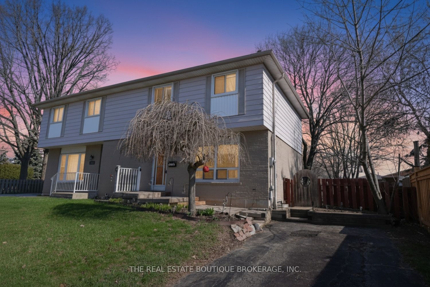 Additional image 4 of 1345 Colonsay Drive, Burlington, ON, L7P 2T6