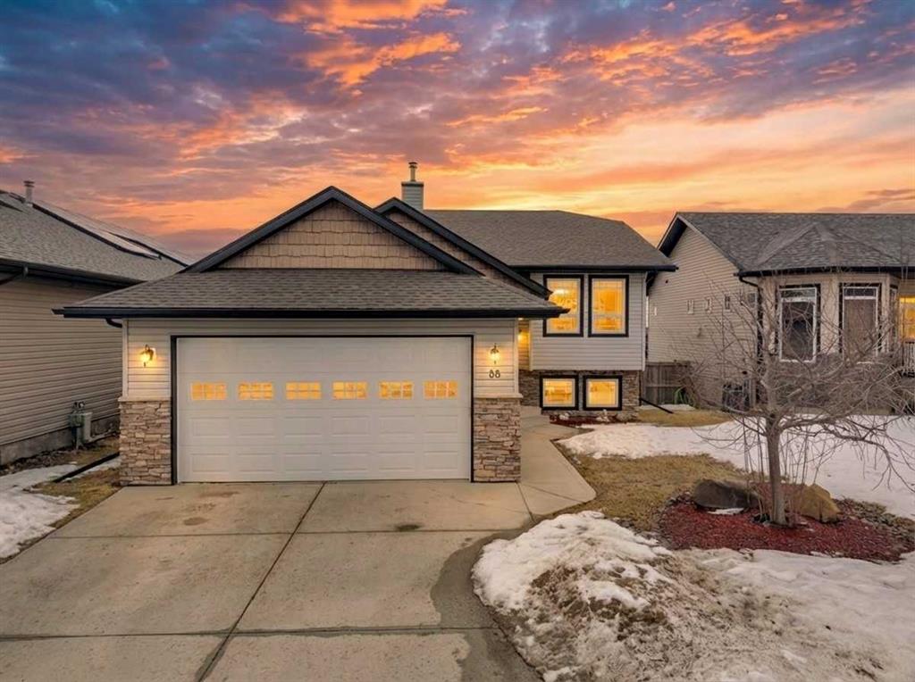 88 Valentine Crescent, Red Deer, AB, T4R0E8