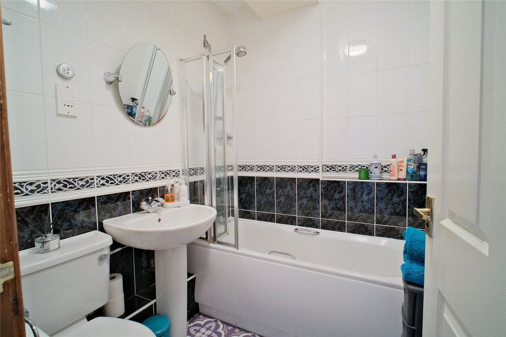 Additional image 15 of 3 bed flat for saleNew Road, Bideford, Devon EX39