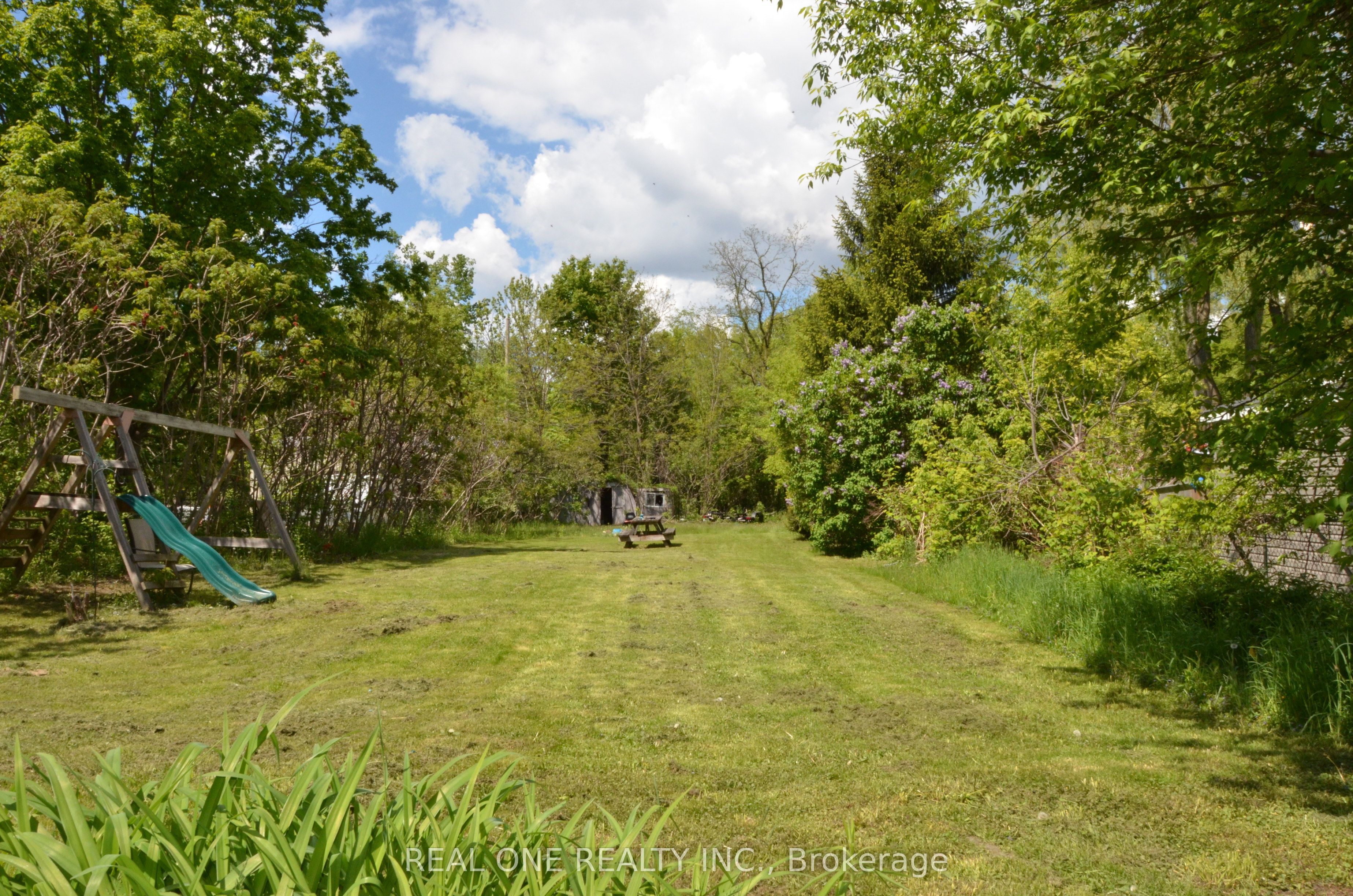 Additional image 3 of 216 Foster Drive, Barrie, ON, L4N 3X8