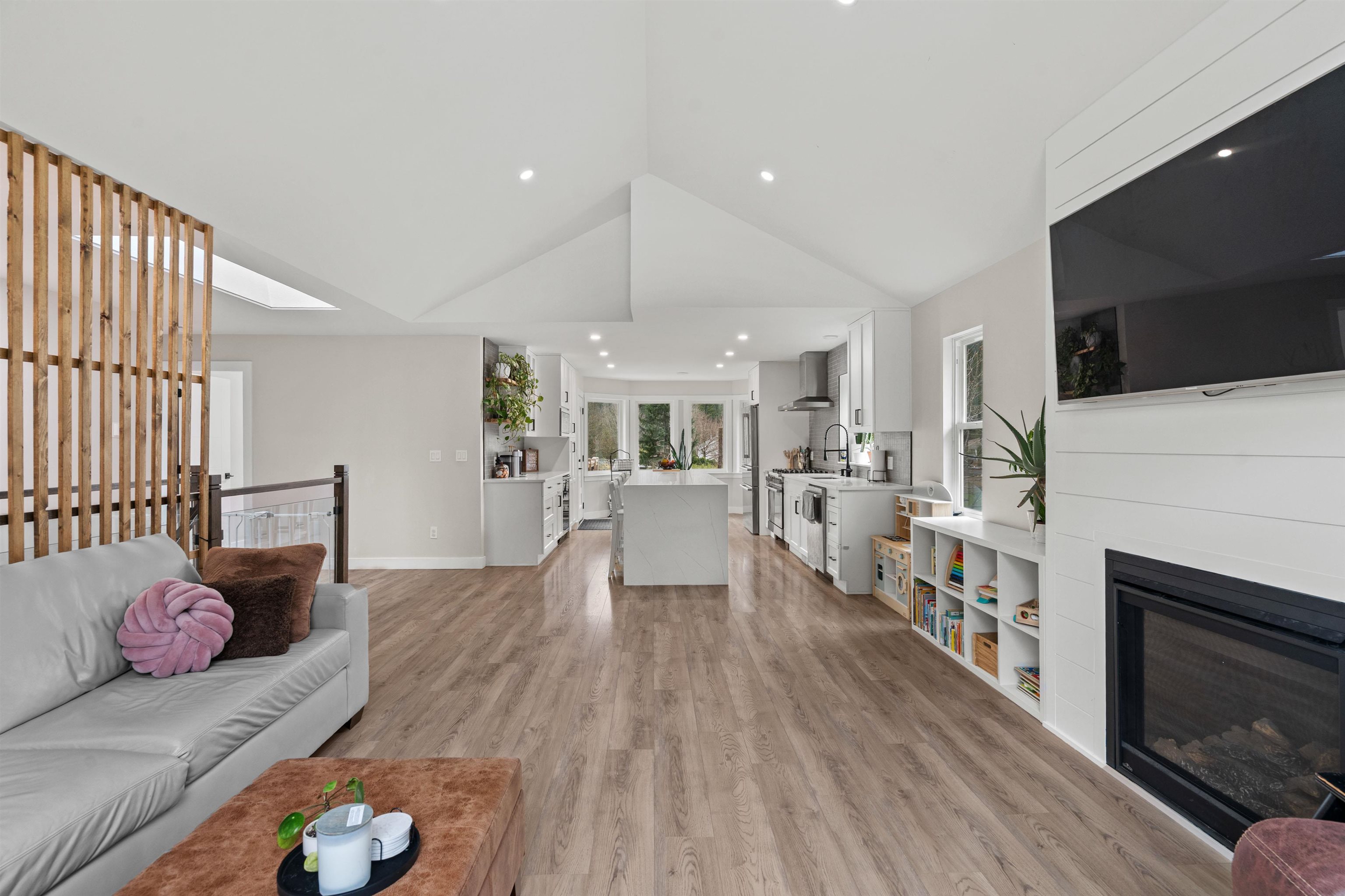 Additional image 4 of 65644 Gardner Drive, Hope, BC, V0X 1L1