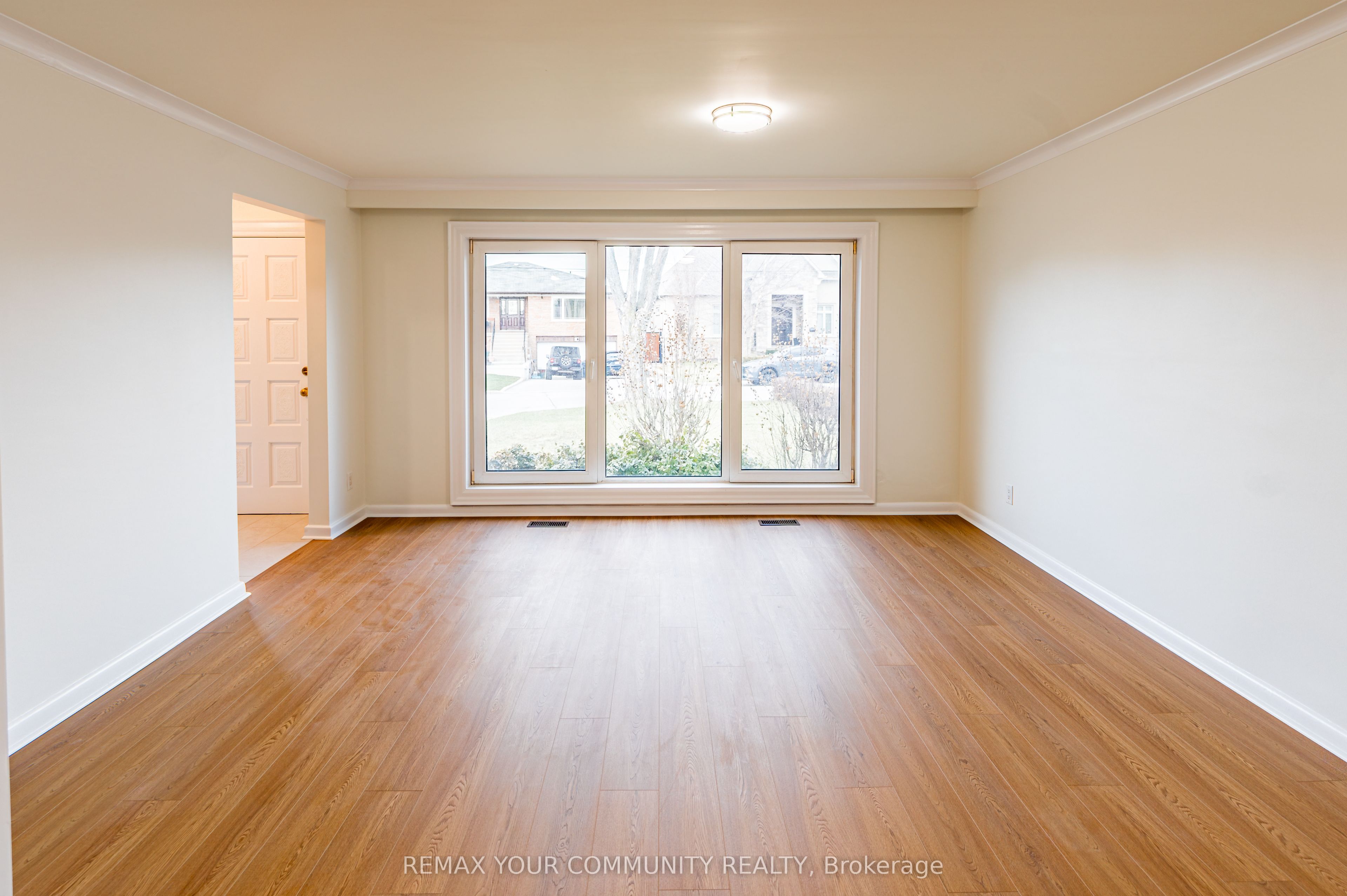 Additional image 4 of Upper-57 Apted Avenue, Toronto, ON, M9L 2P2