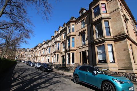 Athole Gardens, Glasgow G12
