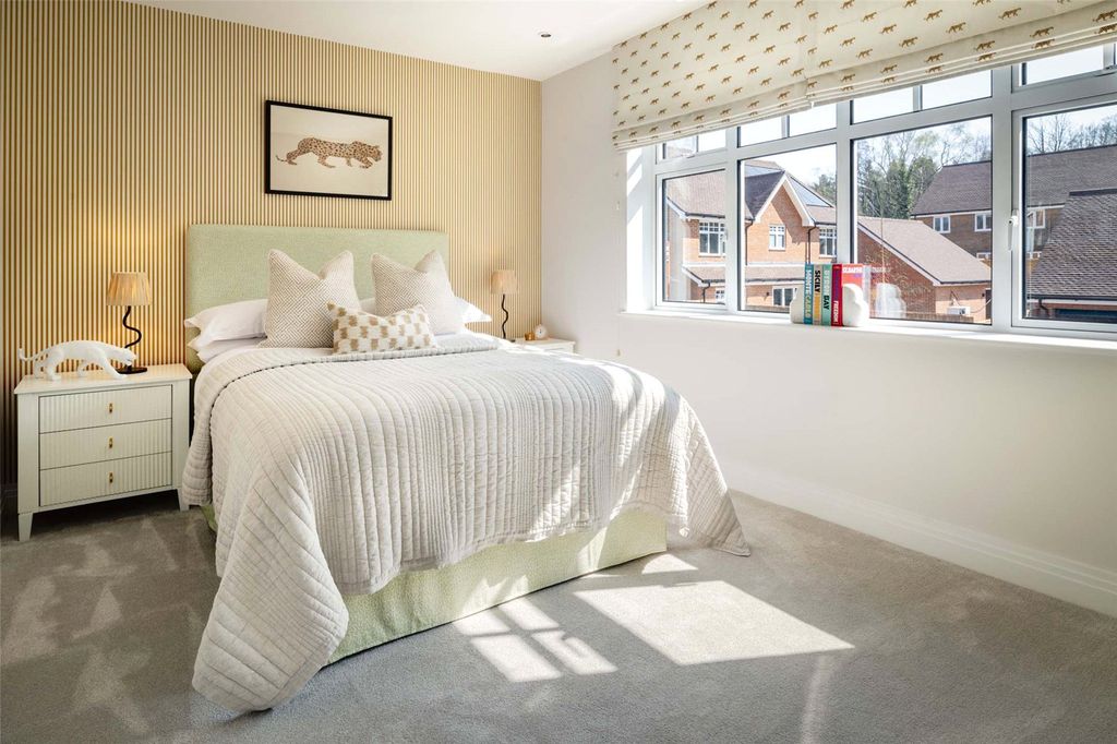Additional image 15 of 4 bed detached house for saleConquerors Gate, North Trade Road, Battle, East Sussex TN33