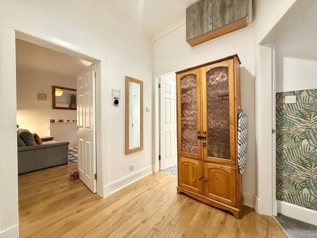 Additional image 3 of 1 bed flat for saleFlat B, 1 Milburn Road, Carlton Terrace, Inverness IV2