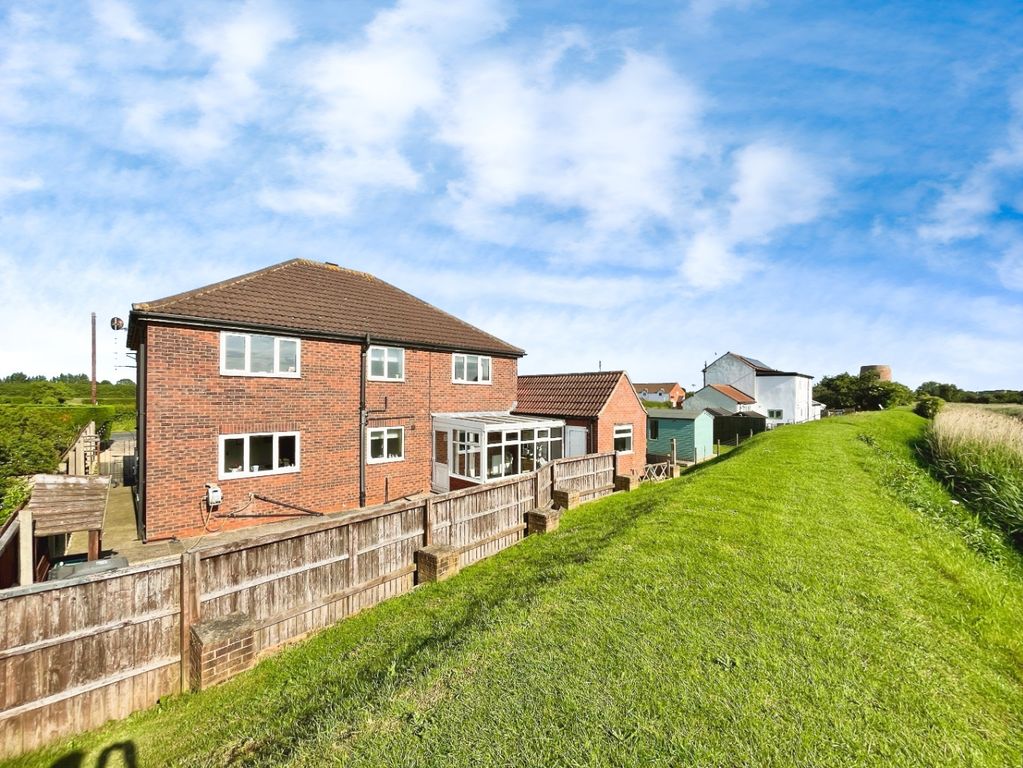 Additional image 22 of 4 bed detached house for saleFerry Road, Barrow Haven, Barrow-Upon-Humber DN19