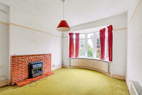 Bramcote Drive West, Beeston, Nottingham NG9