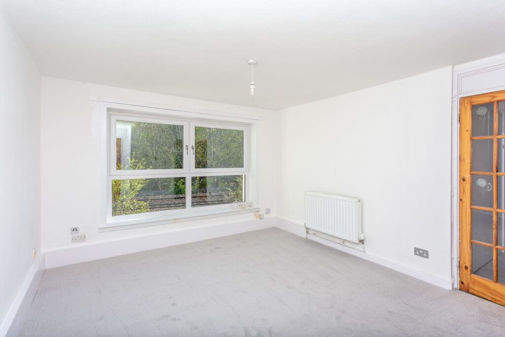 Additional image 4 of 3 bed flat for sale20/5 Westburn Grove Edinburgh EH14