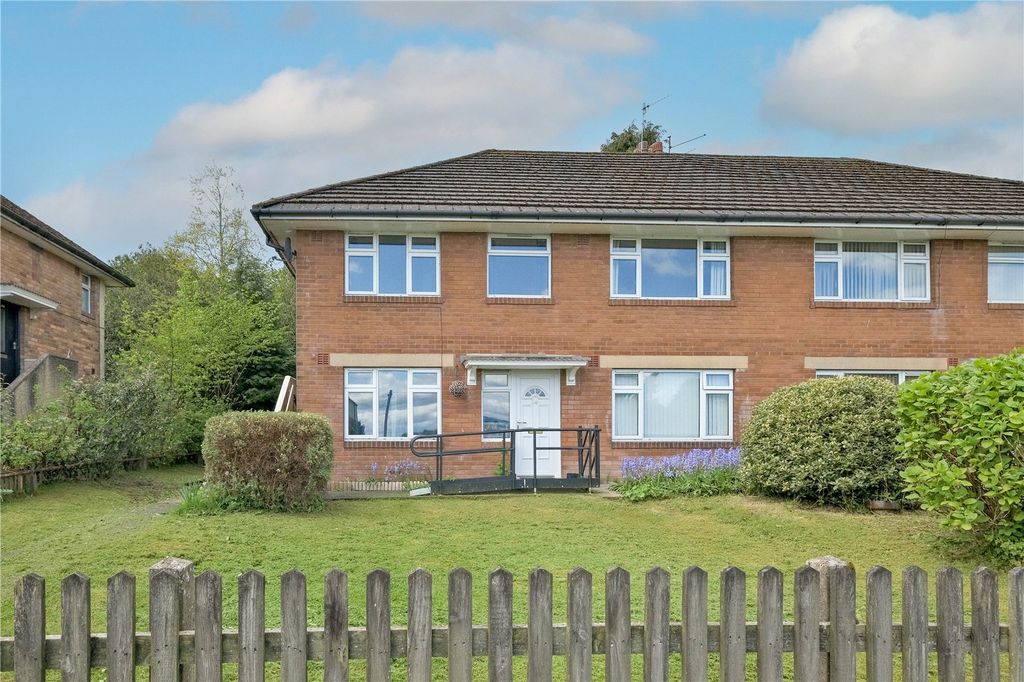 2 bed flat for saleKelbrook Road, Barnoldswick, Lancashire BB18