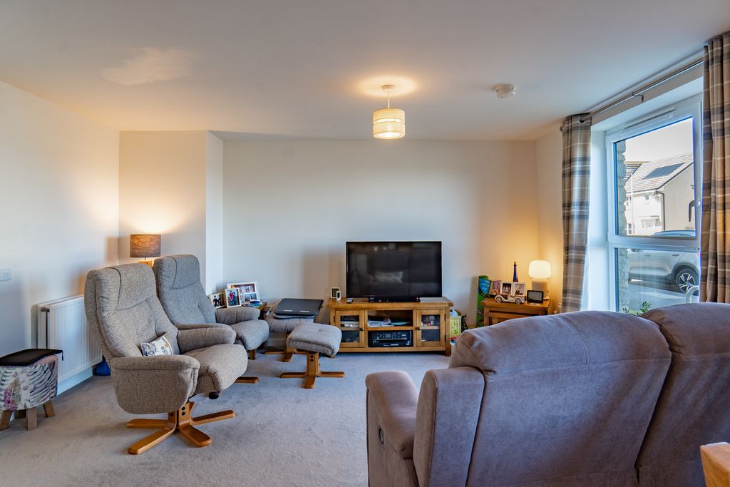 Additional image 3 of 2 bed flat for saleDrummossie Road, Inverness IV2