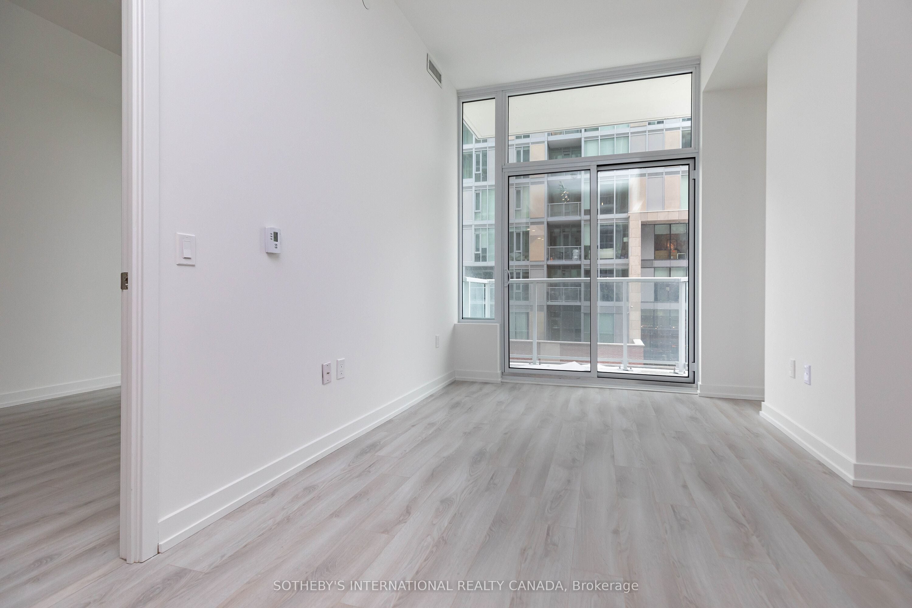 Additional image 6 of 403-33 Helendale Avenue, Toronto, ON, M4R 0A4
