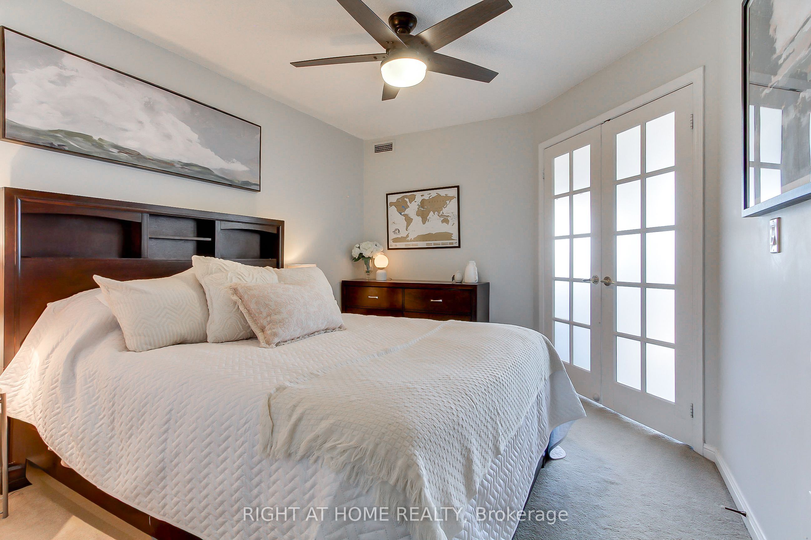 Additional image 5 of 1002-1140 Parkwest Place, Mississauga, ON, L5E 3K9