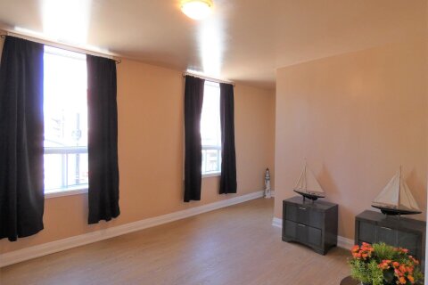 Additional image 7 of 1-201 Main Street S, Newmarket, ON, L3Y 5Y1