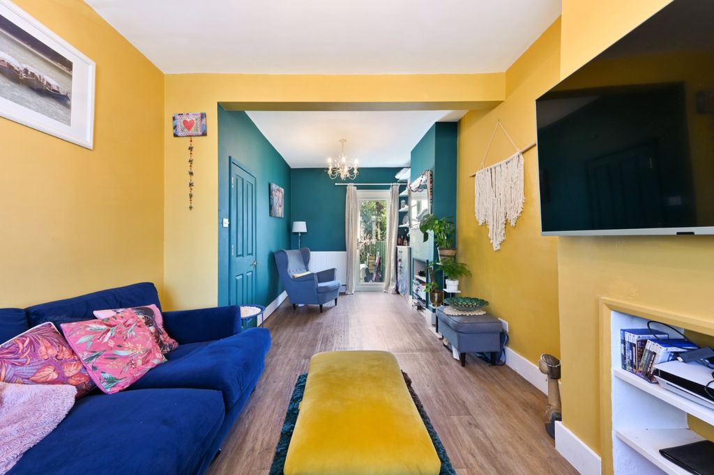 Additional image 12 of 4 bed terraced house for saleChurchfields Road, Beckenham BR3