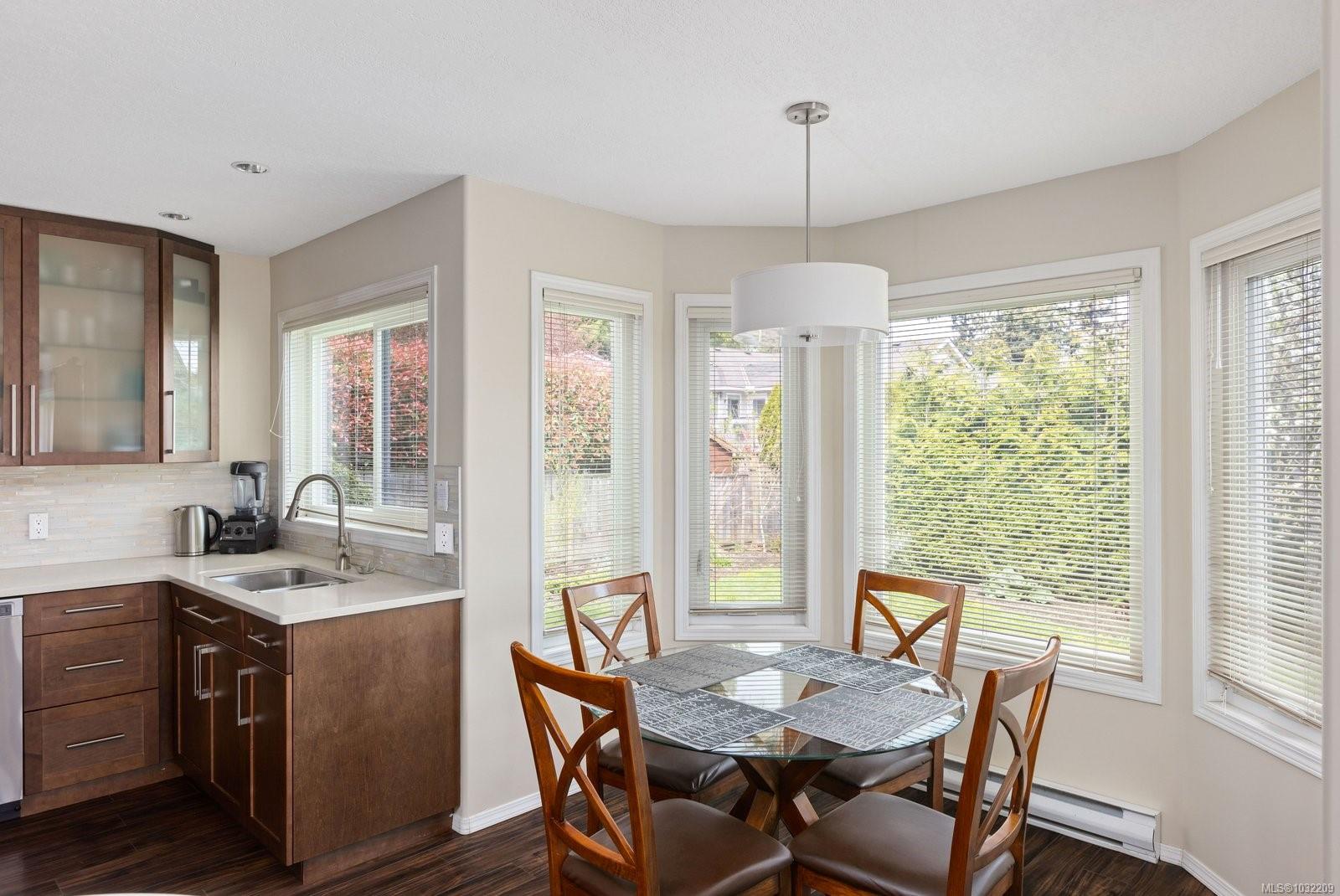 Additional image 5 of 2446 Twin View Drive, Central Saanich, BC, V8Z 7E9