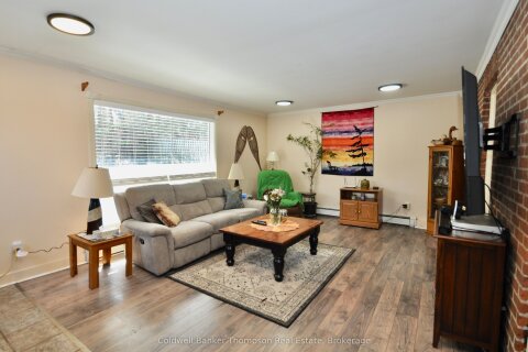 Additional image 8 of 11 Florence Street E, Huntsville, ON, P1H 1P8