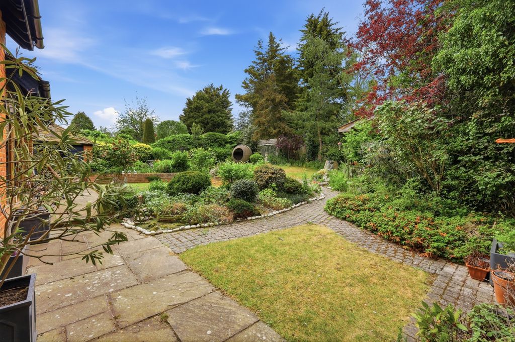 Additional image 21 of 4 bed detached house for saleChurch Street, Billericay CM11