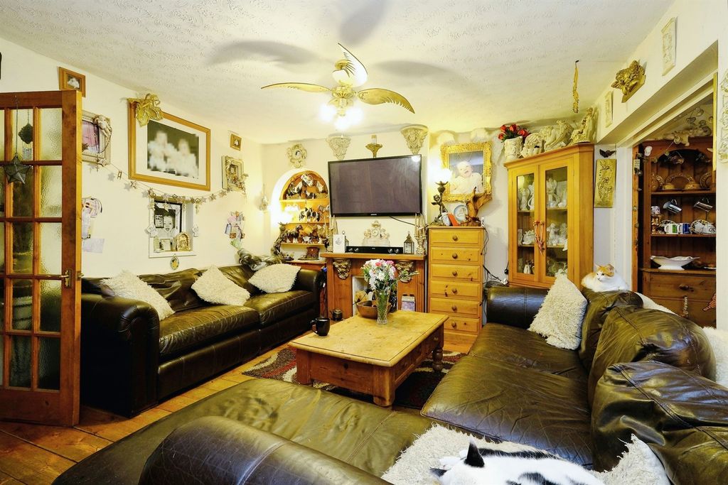 Additional image 5 of 4 bed semi-detached house for salePoorscript Gardens, Grosmont, Abergavenny NP7
