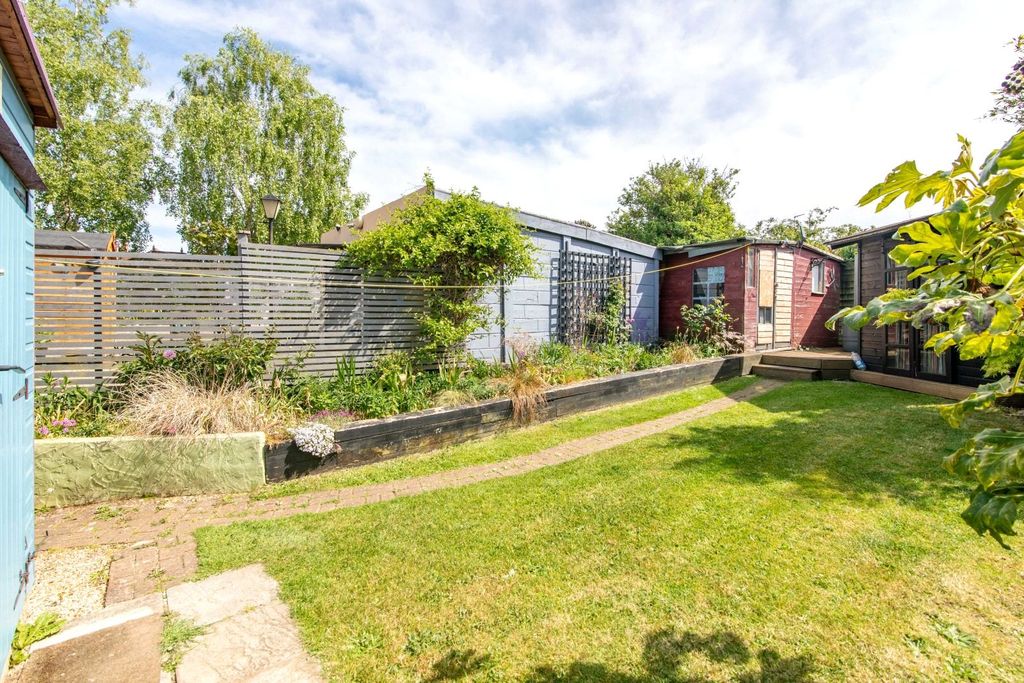 Additional image 16 of 1 bed flat for saleRigbourne Hill, Beccles, Suffolk NR34