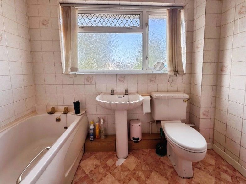 Additional image 11 of 3 bed semi-detached house for saleHafan Werdd, Mornington Meadows, Caerphilly CF83